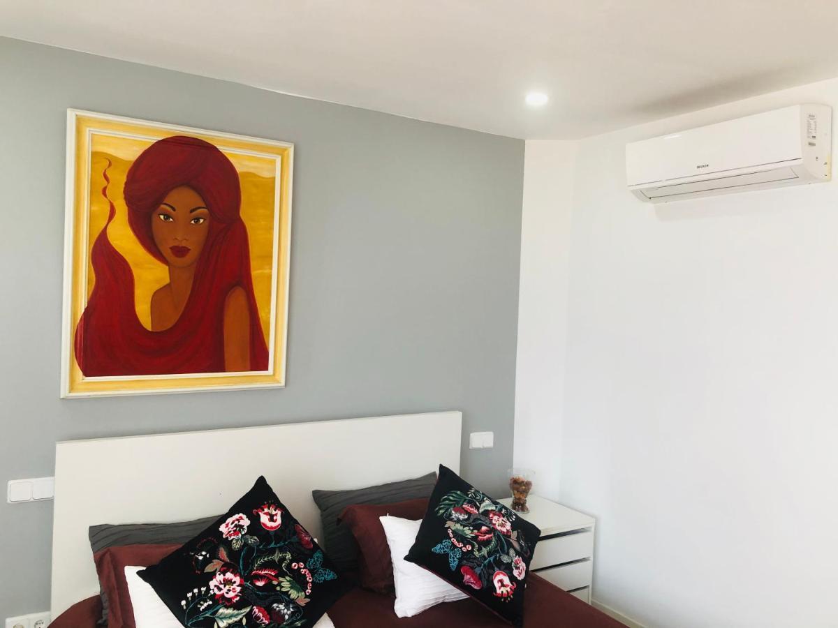 Apartamento Estrella Centro Marbella Luaran gambar