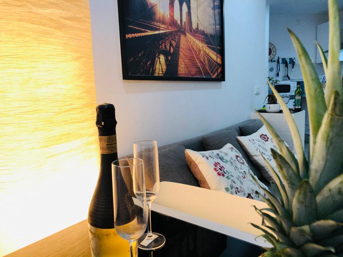 Apartamento Estrella Centro Marbella Luaran gambar